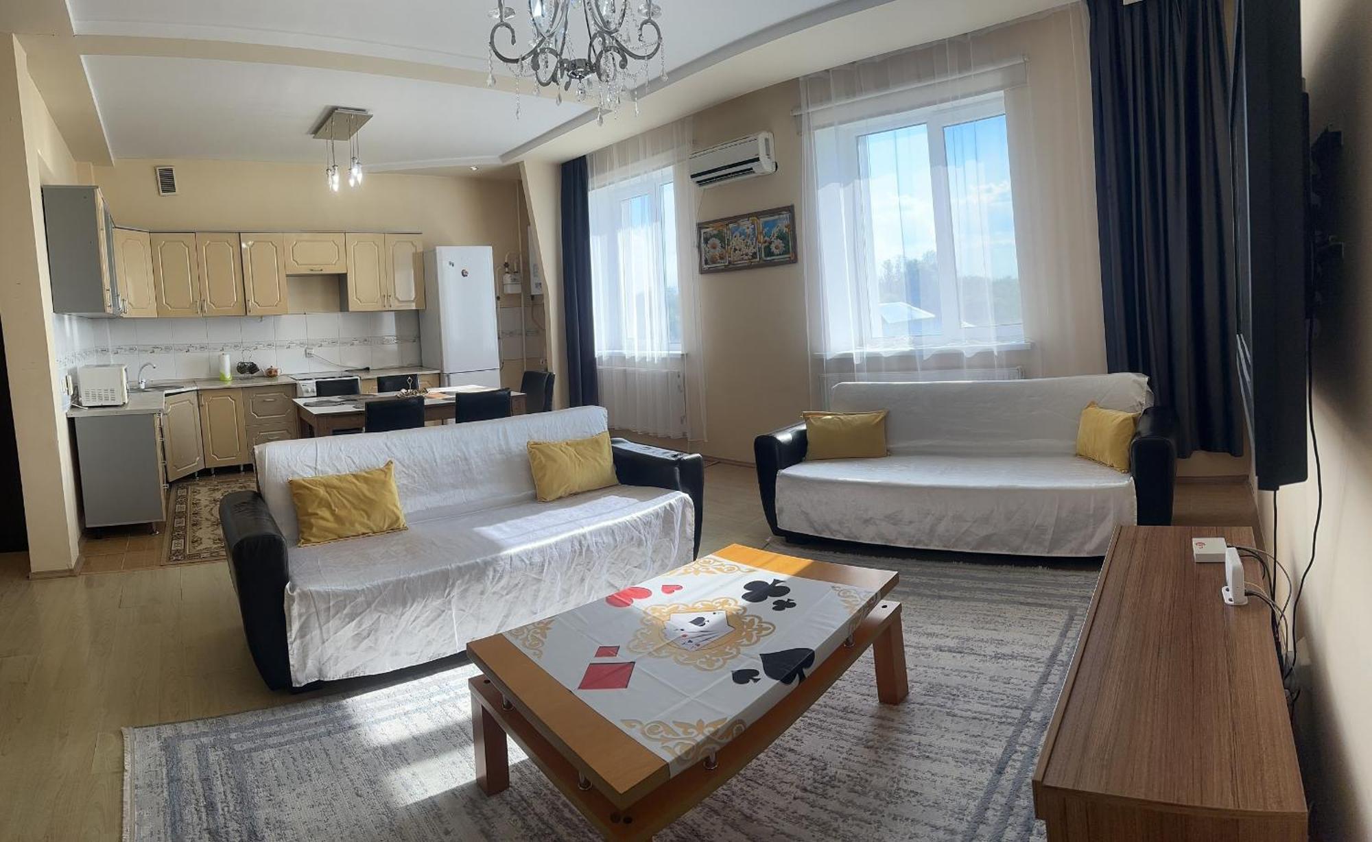 Просторная И Уютная 3Х Комнатная В Центре! Уральск Экстерьер фото